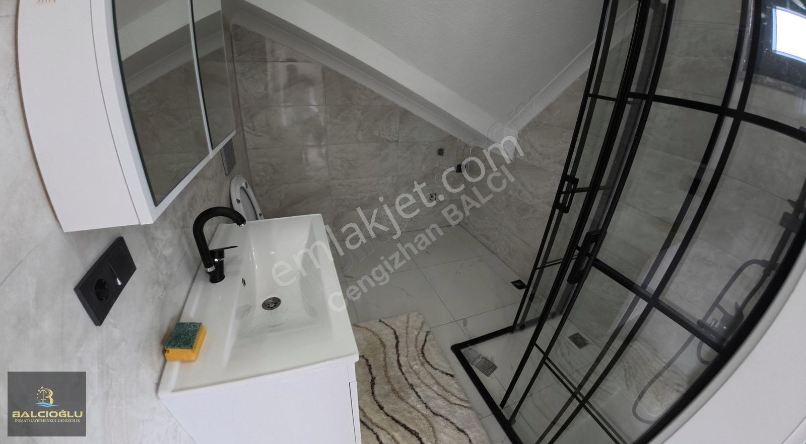 Balcıoğlundan Satılk Denize Yakn Eşyalı Bahçli Lüx Triblex Villa - Görsel 20