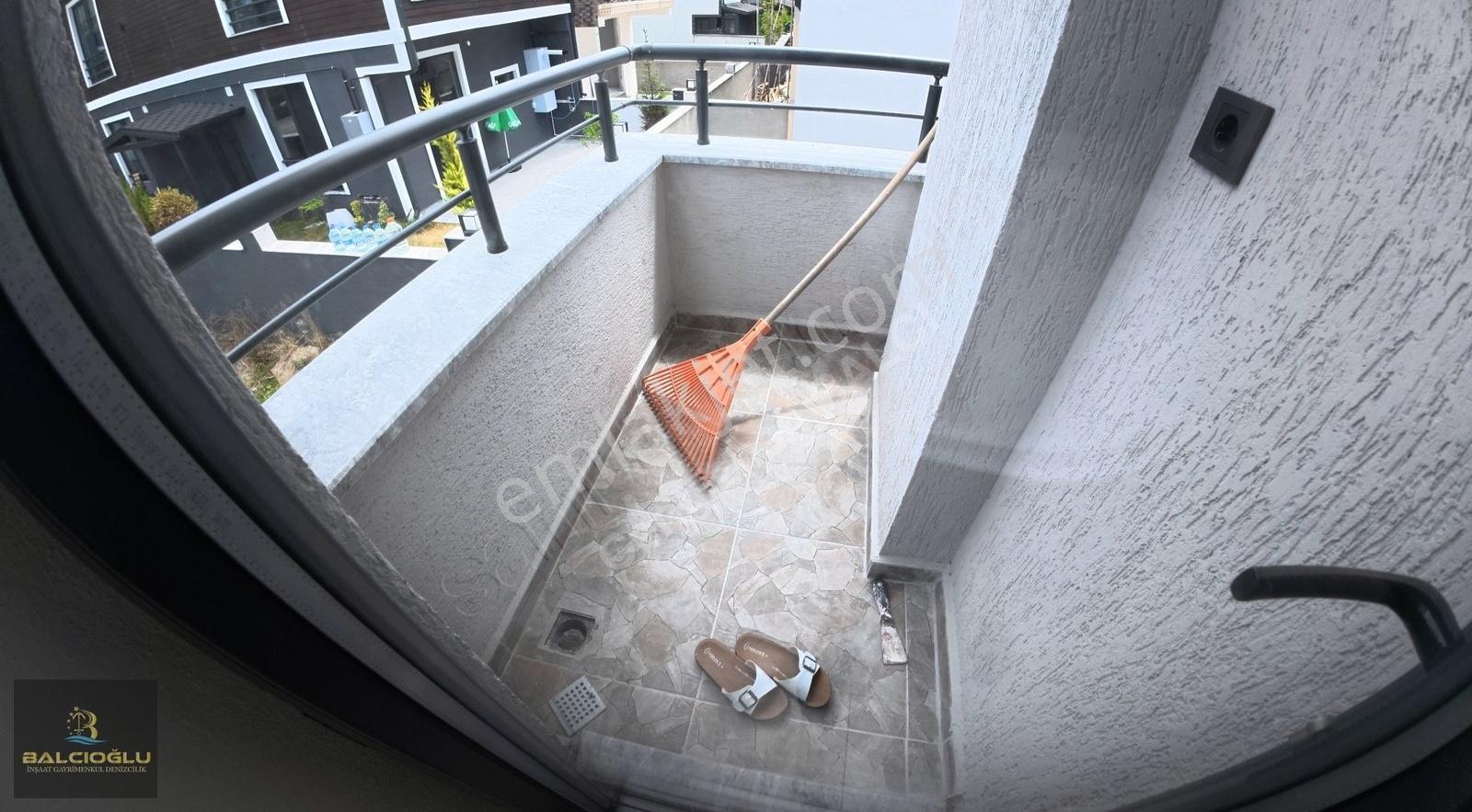 Balcıoğlundan Satılk Denize Yakn Eşyalı Bahçli Lüx Triblex Villa - Görsel 6