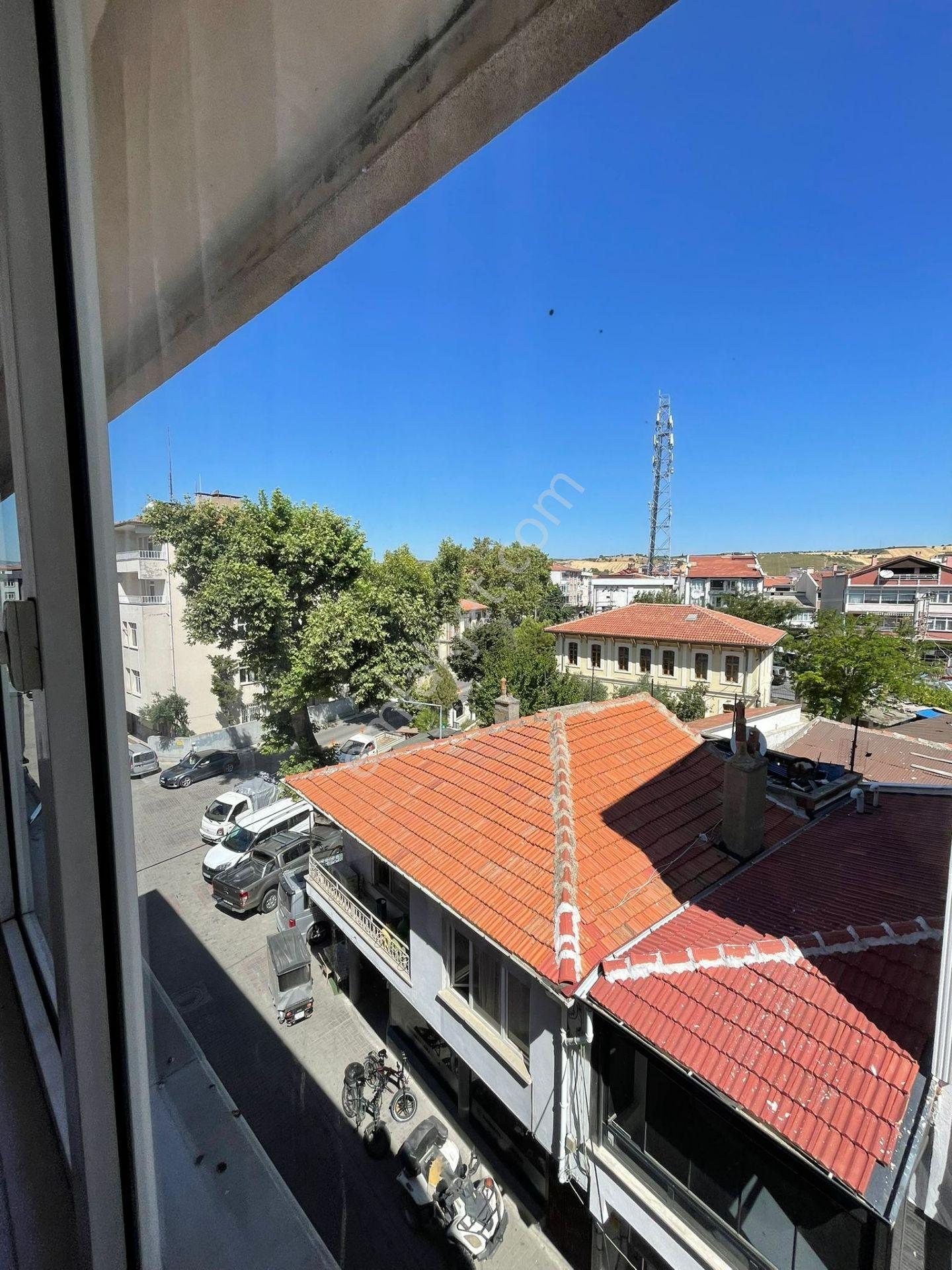 İlçe Şehir Merkezinde Çarşıda Home Ofis - Görsel 15
