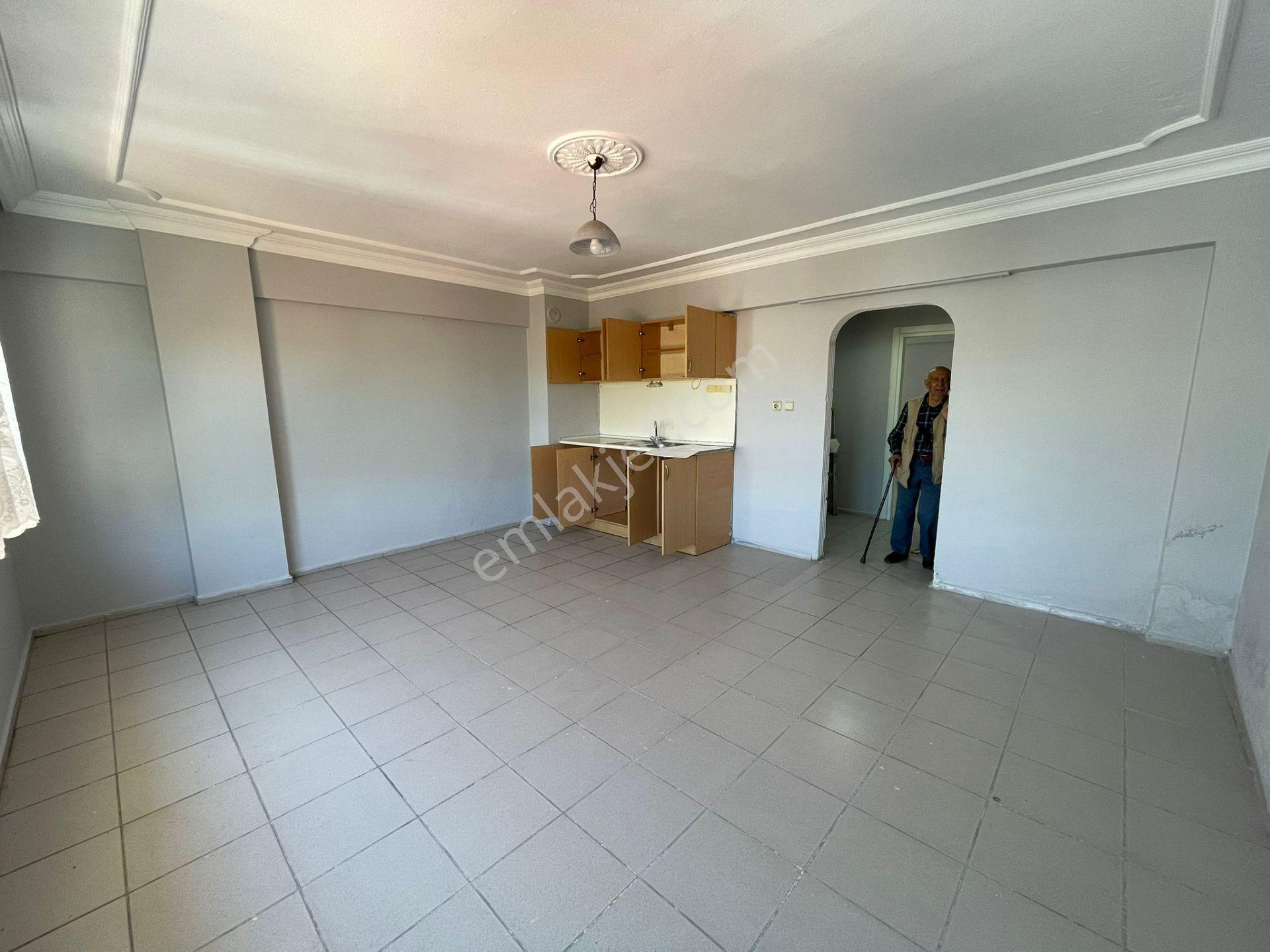 İlçe Şehir Merkezinde Çarşıda Home Ofis - Görsel 18