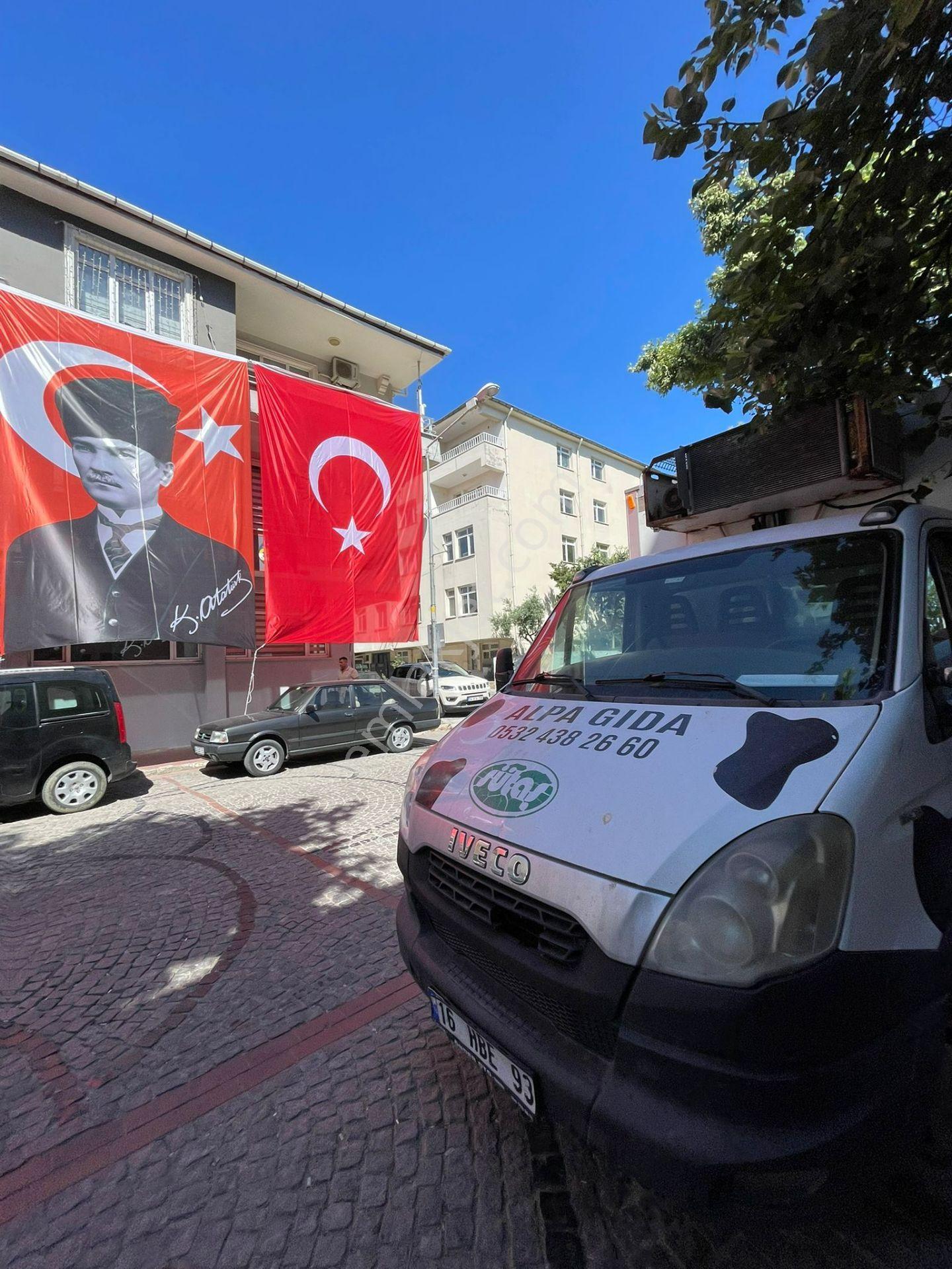 İlçe Şehir Merkezinde Çarşıda Home Ofis - Görsel 3
