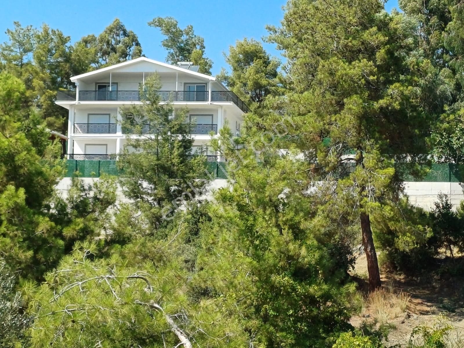Stop’tan Eldirek’te 1082 M² Deniz Manzaralı Arazi - Görsel 10