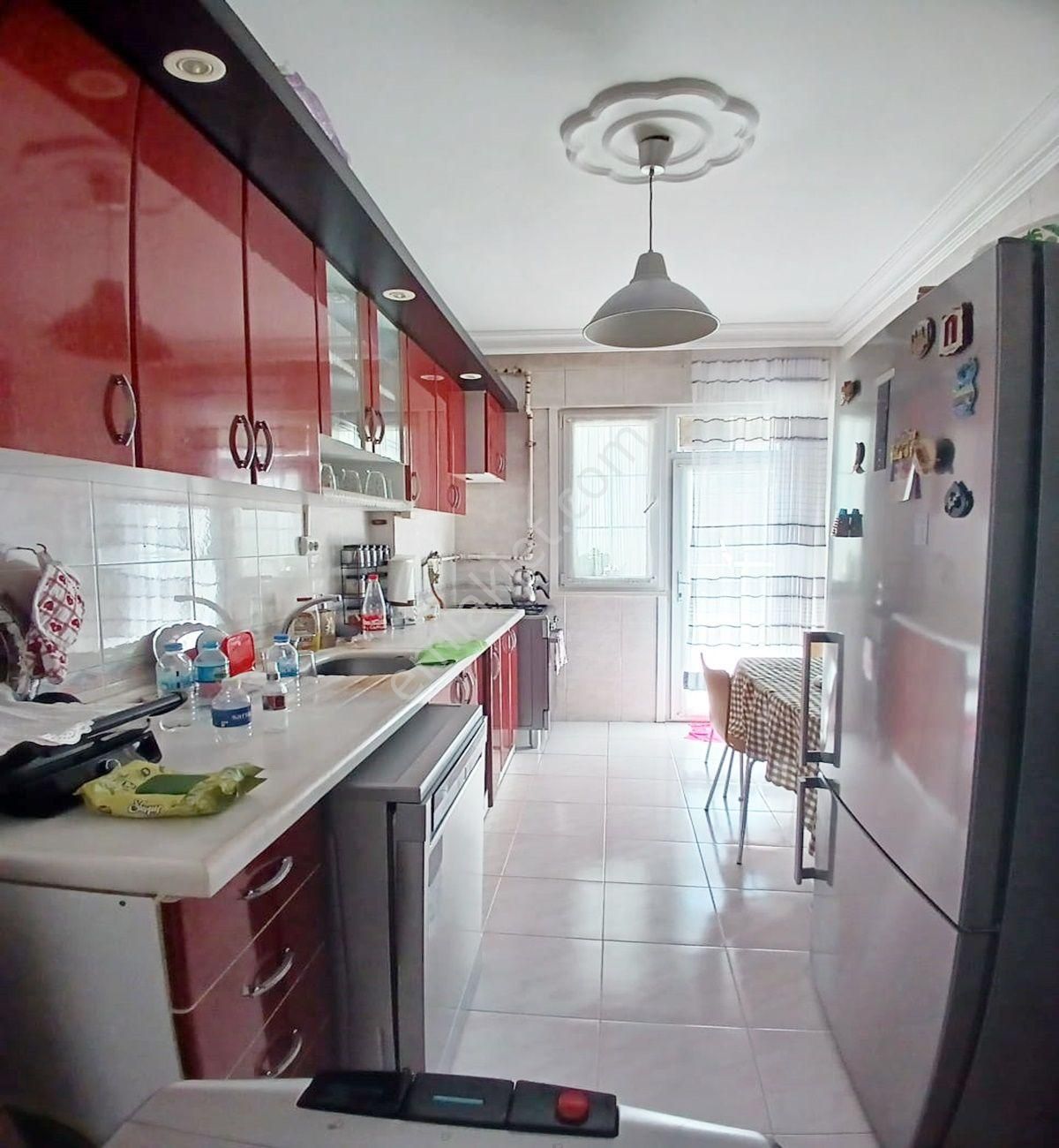 Avcılar Merkezde Kapalı Otoparklı Asansörlü 3+1 Ara Kat Daire - Görsel 17