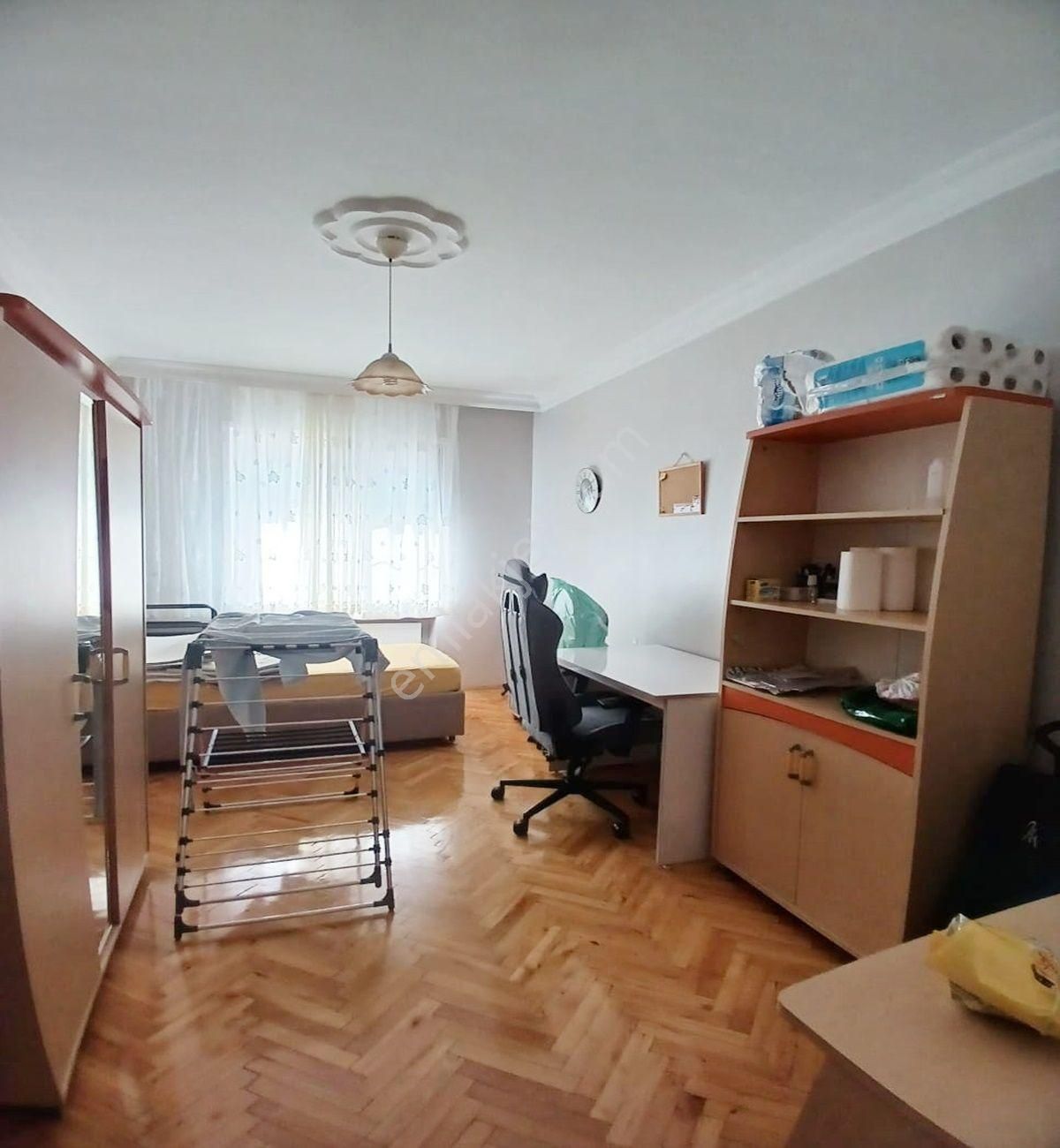 Avcılar Merkezde Kapalı Otoparklı Asansörlü 3+1 Ara Kat Daire - Görsel 15