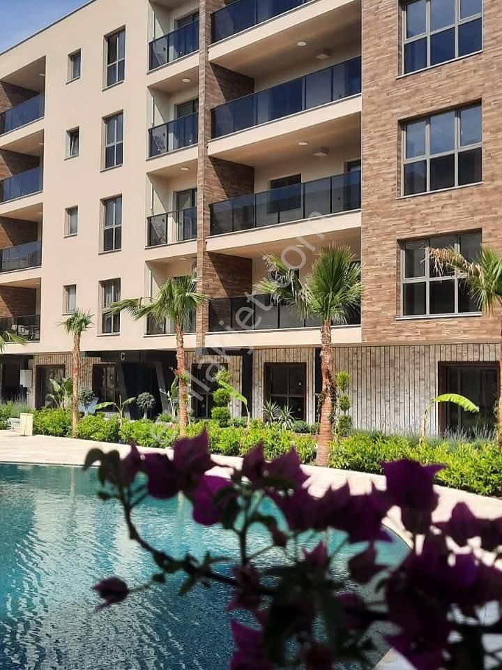 Kuşadasında Modern Tasarlanmış 3+1 Lüks Daire - Görsel 6