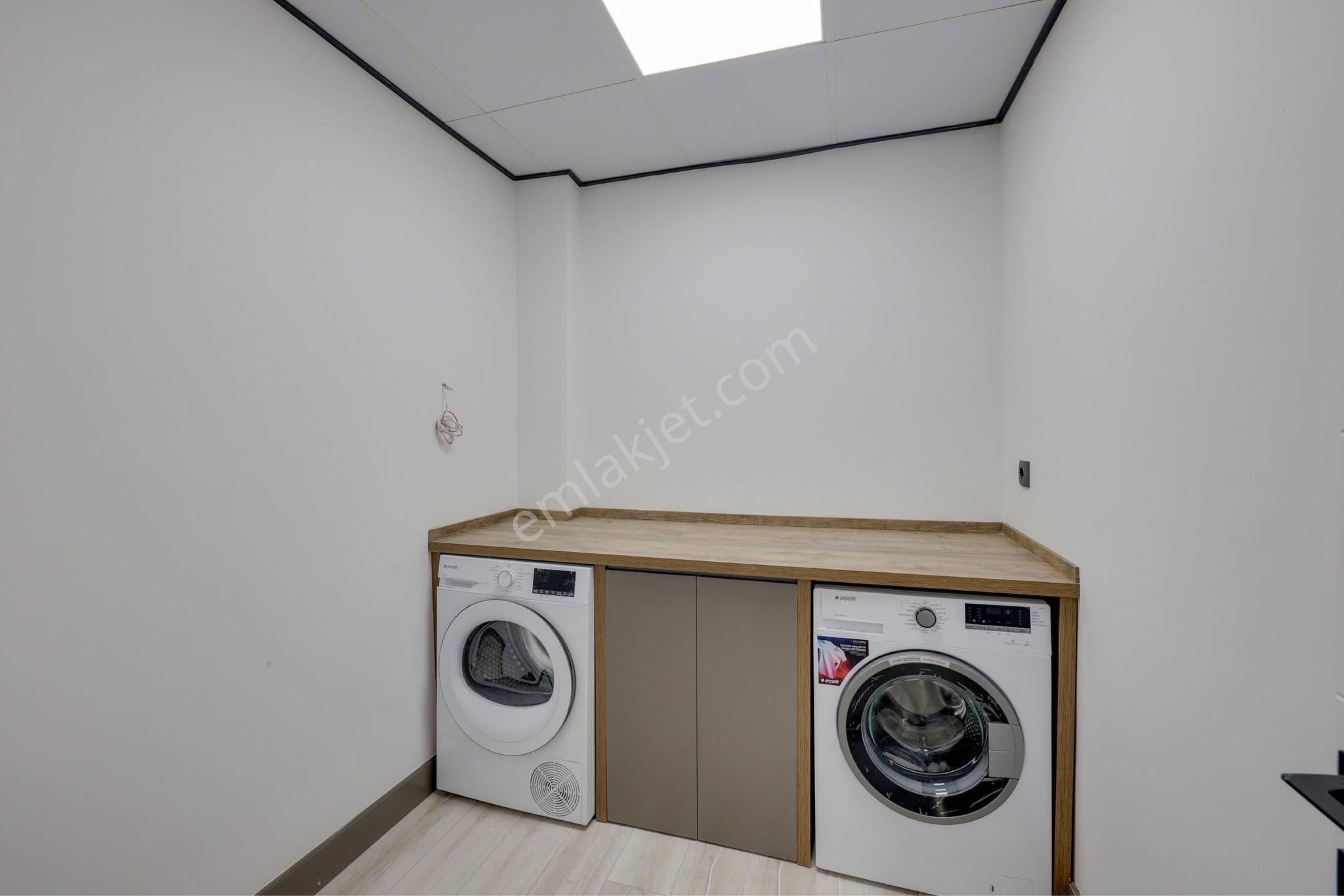 Kuşadasında Modern Tasarlanmış 3+1 Lüks Daire - Görsel 14