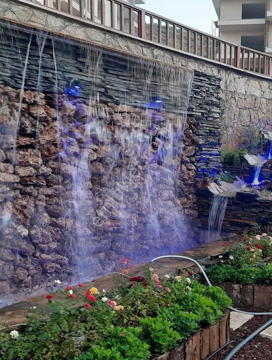 Kuşadasında Modern Tasarlanmış 3+1 Lüks Daire - Görsel 4