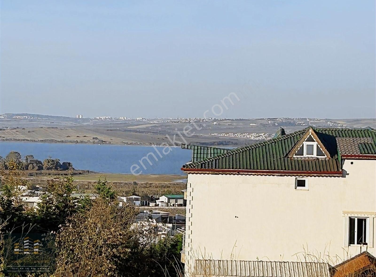 Büyükçekmece Tepeçıkte Göl Manzaralı Villa Arsası - Görsel 9