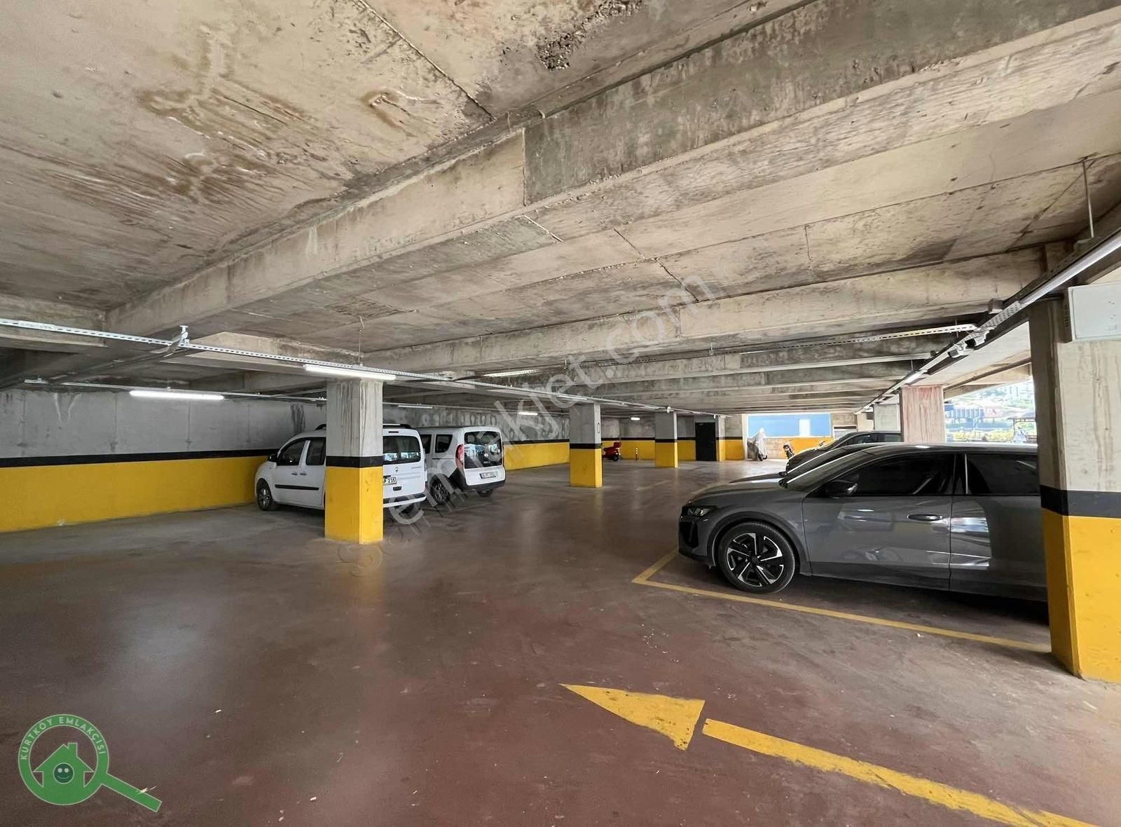 Pendik Fatih Mahallesi Göktürk Konutları Kiralık 3+1 Daire