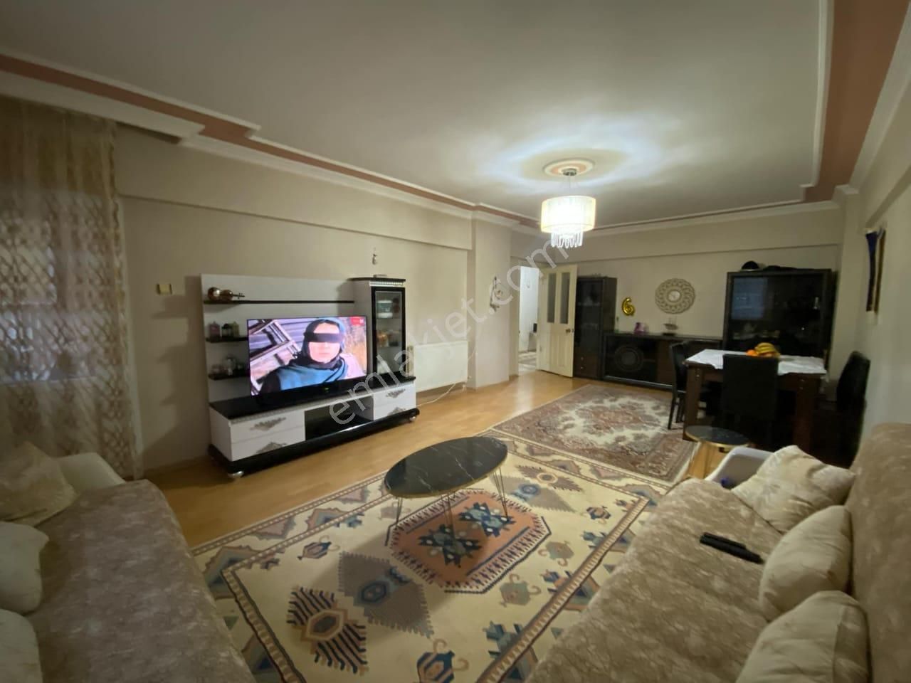 Şekercioğlu Gayrımenkul'den Star Avm Arkasında 155 M2 4+1 Satılık Daire