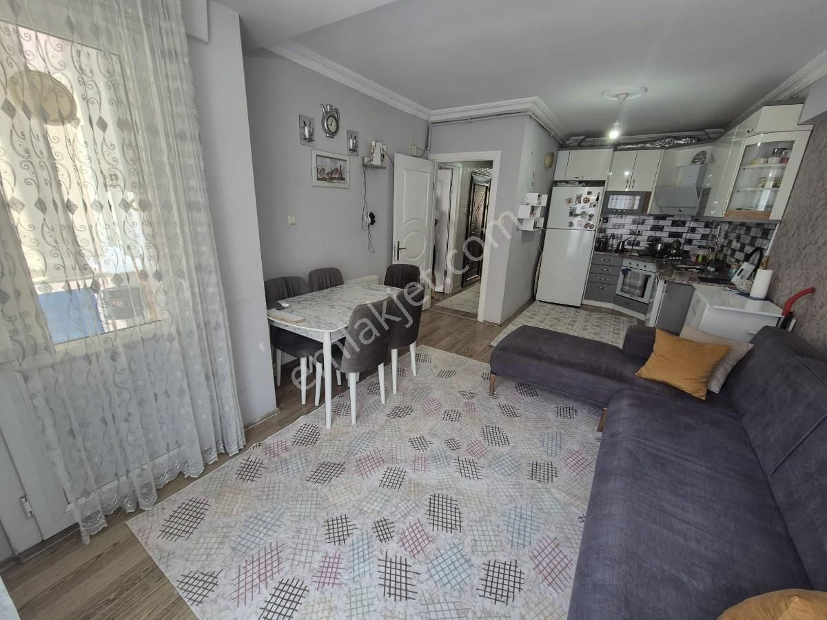 Akıncılar Mah. 100 M2 Arakat 3+1 Satılık Daire