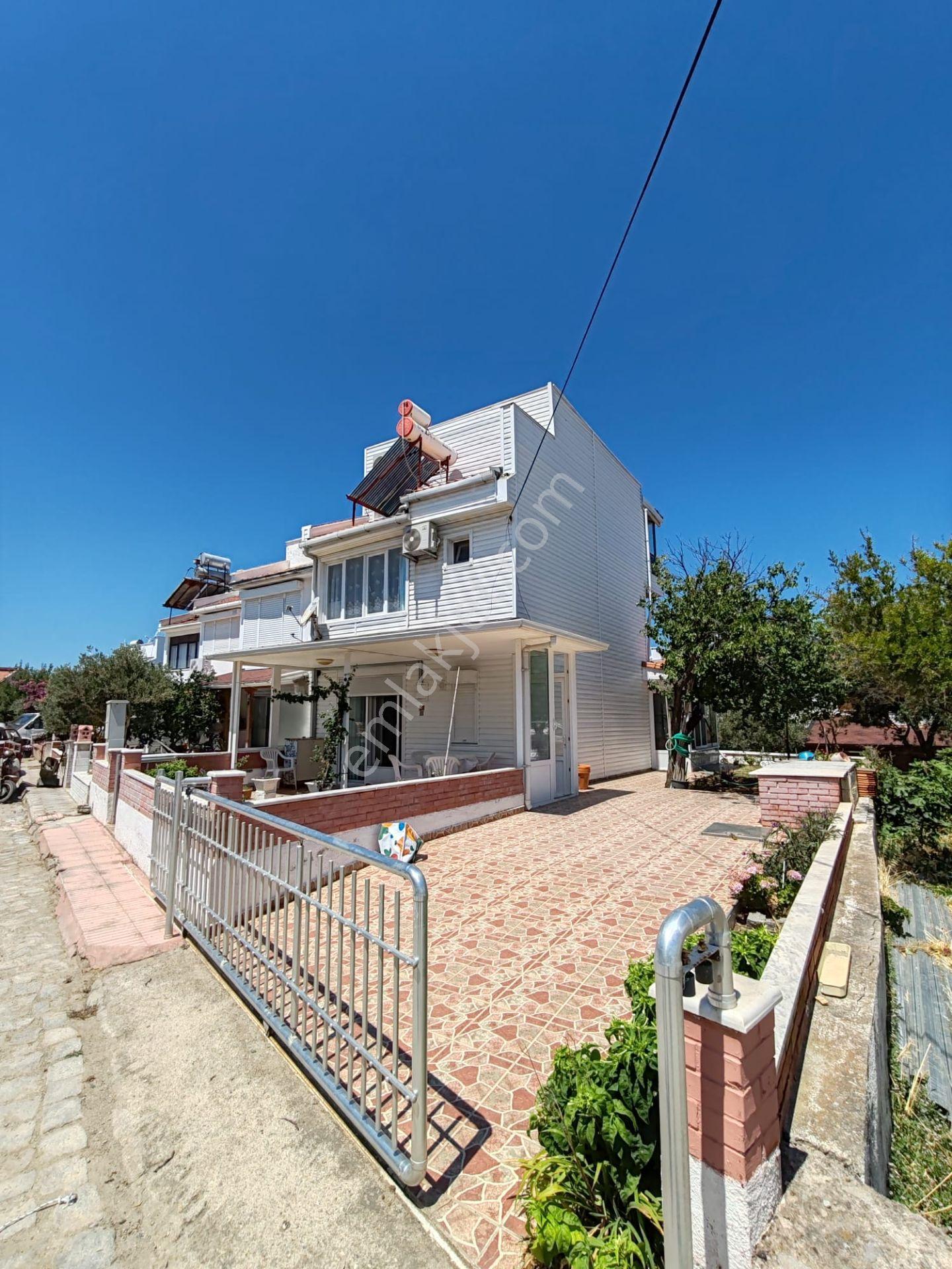 Engürü Sitesinde Satılık 5+1 Eşyalı Villa - Görsel 8