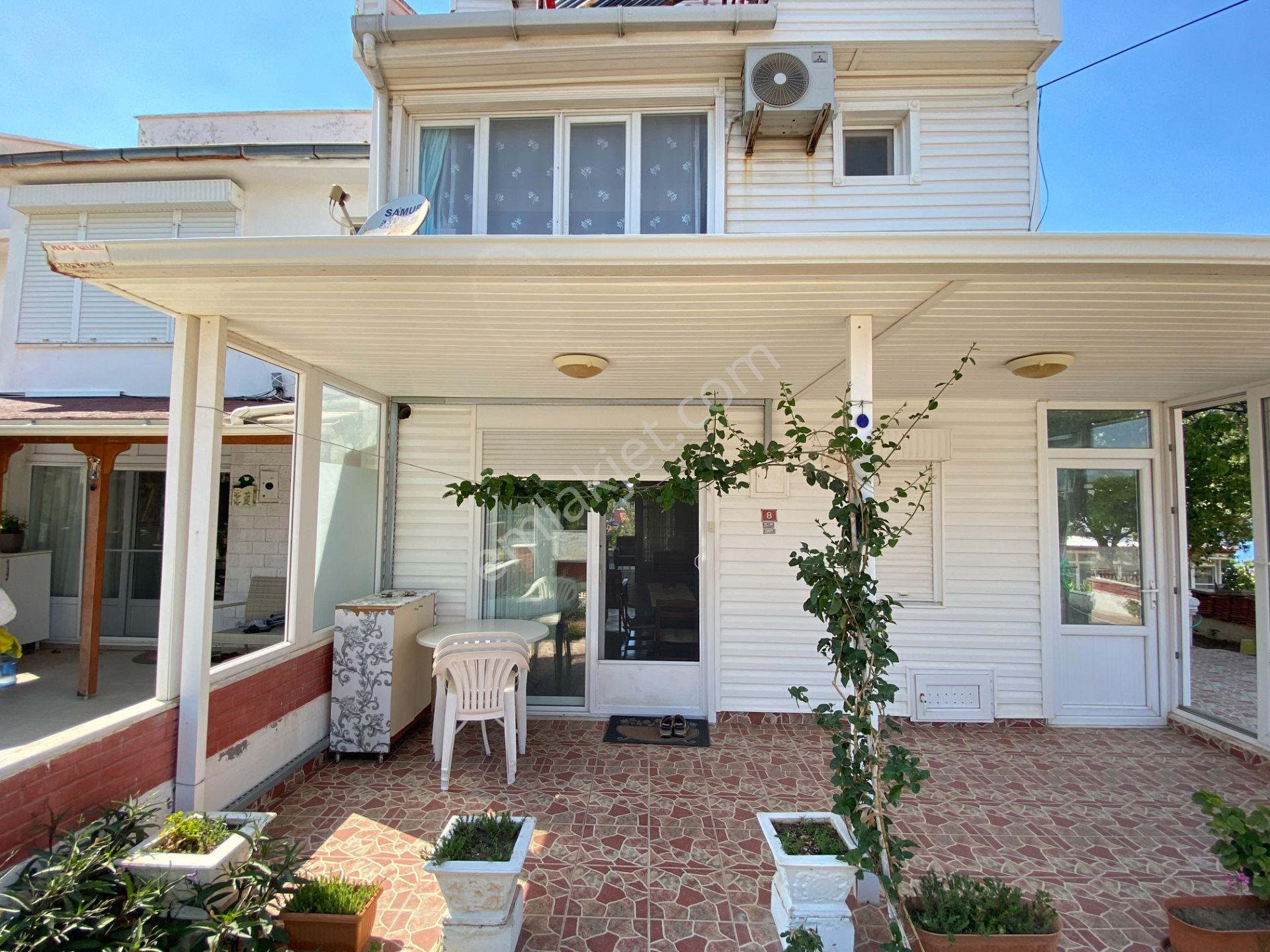 Engürü Sitesinde Satılık 5+1 Eşyalı Villa - Görsel 9