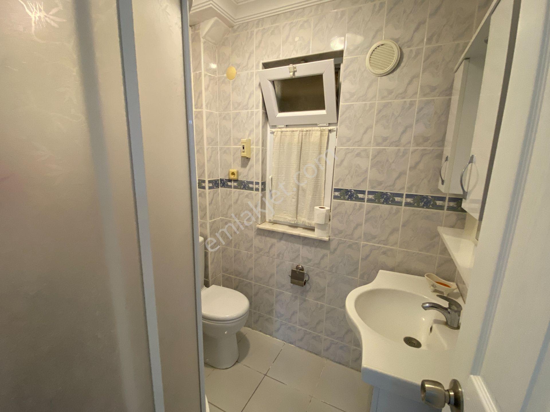Engürü Sitesinde Satılık 5+1 Eşyalı Villa - Görsel 23