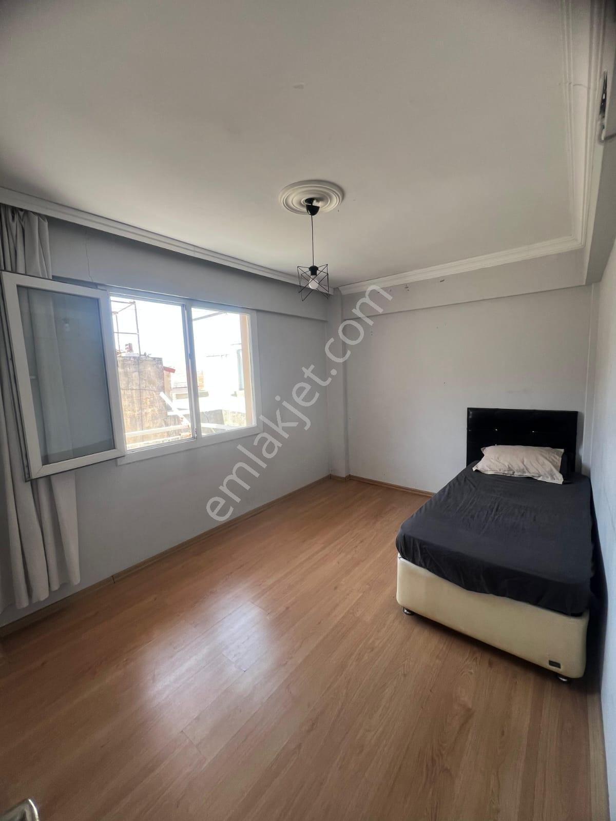 Acill Konak Kılıçreis Mah.de 3+1 100m2 Ayrı Mutfak Bakımlı Havadar Satılık Daire - Görsel 8