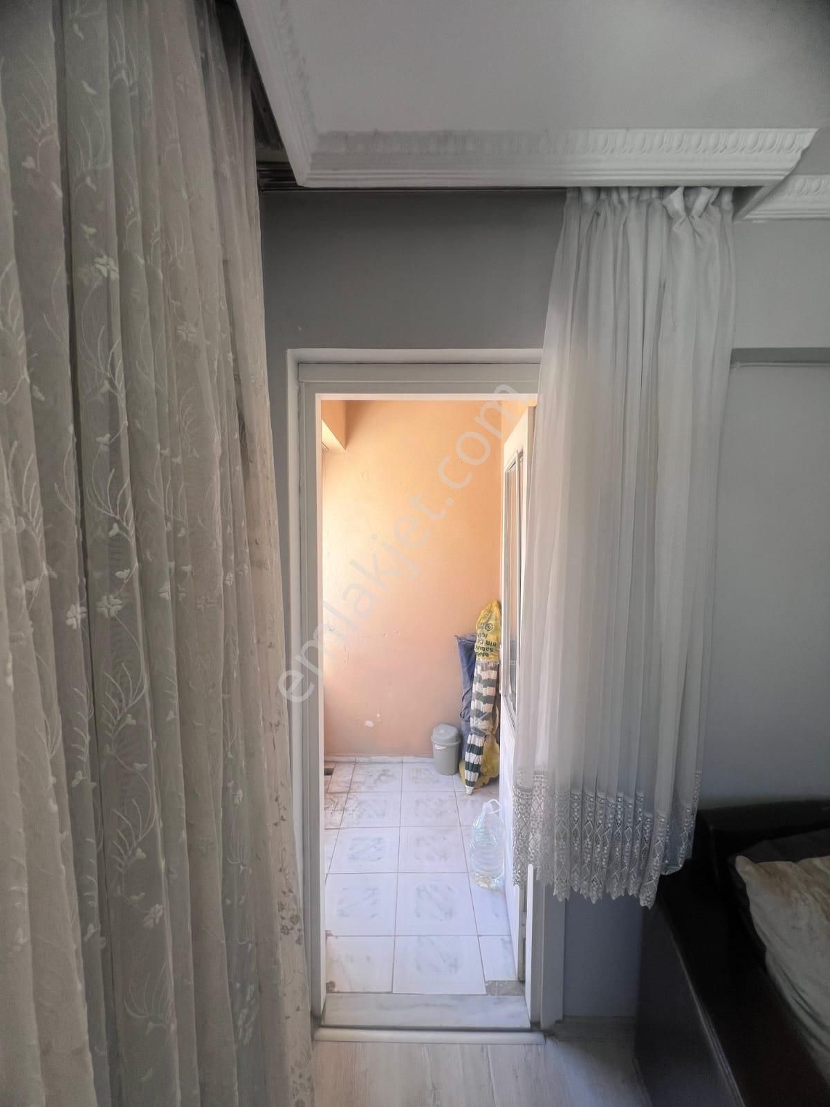 Acill Konak Kılıçreis Mah.de 3+1 100m2 Ayrı Mutfak Bakımlı Havadar Satılık Daire - Görsel 26