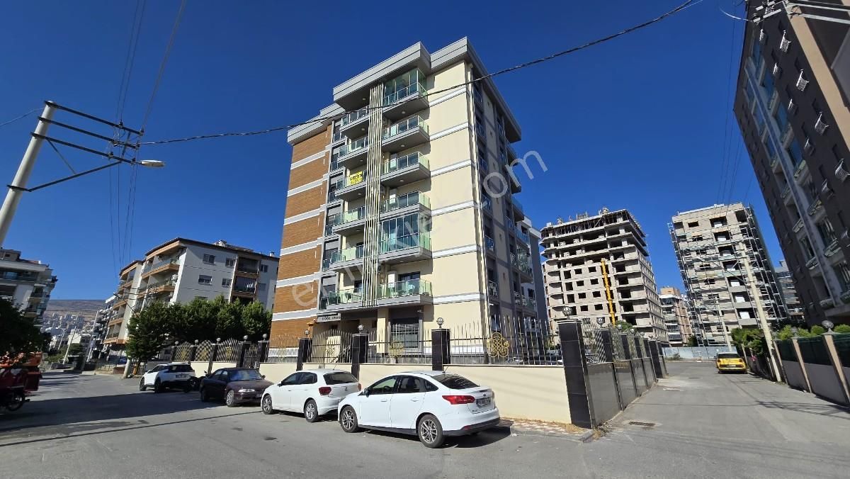 Yalı Mahallesinde Muhteşem Konumlu 1+1 Kiralık Daire