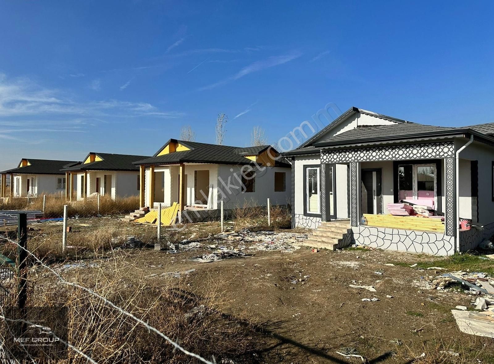Mef'den; Acil Satılık, 2+1 Evli, Güldarpının En Uygun Bahçesi !!