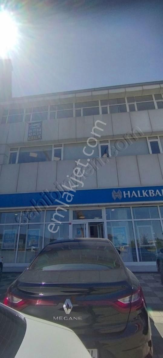 Kıralık 300 M2 Tekstil Atölyesi