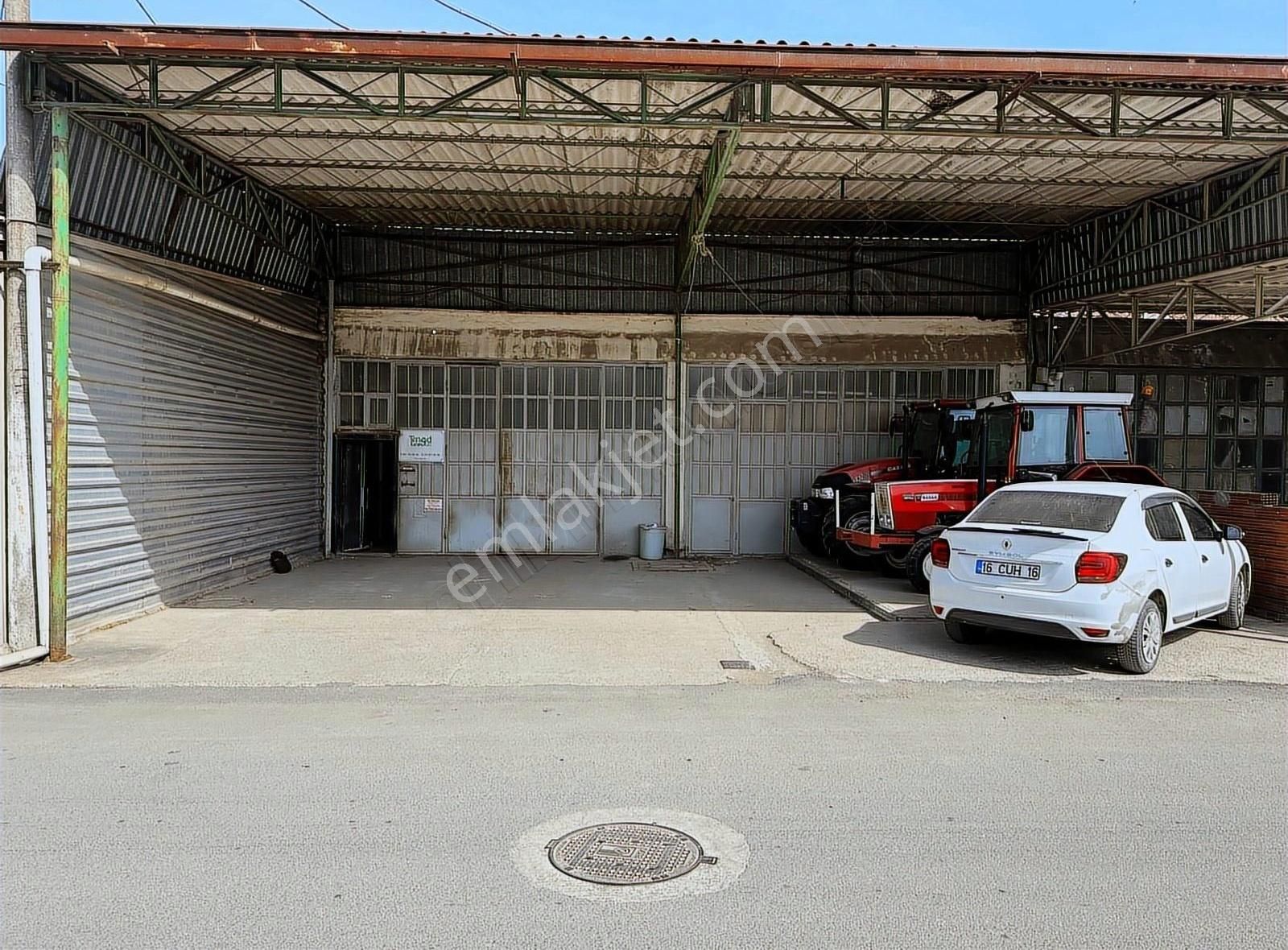 Duayen' Den Sanayi Sitesinde 520 M2 Kiralık Dükkanlar