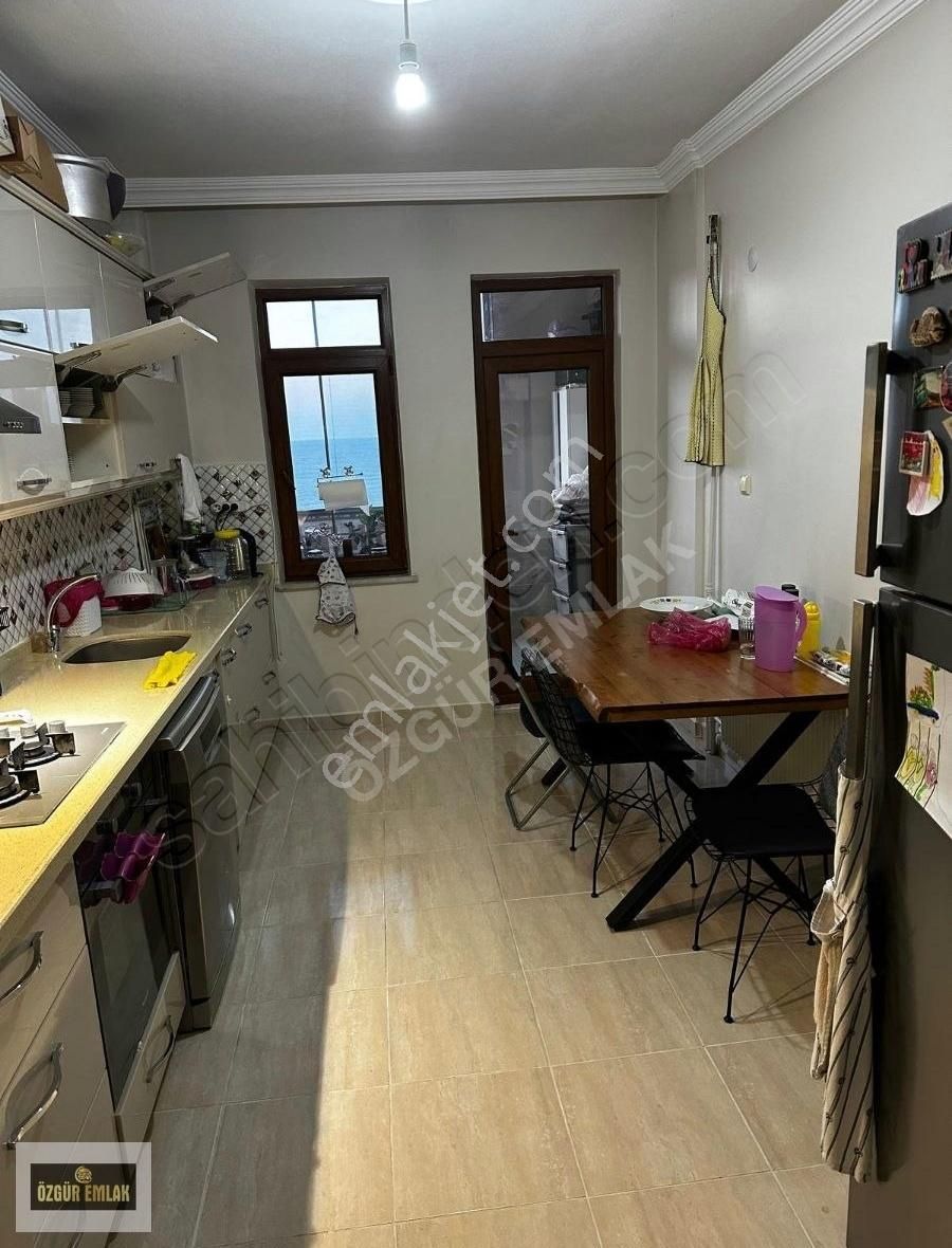 Özgür Emlak'tan Adacıkda Deniz Manzaralı Satılık Daire - Görsel 5