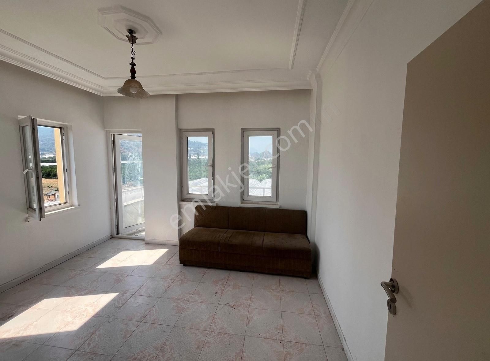 Medikum Yanında Cadde Üzerinde Satılık 3+1 Daire - Görsel 11