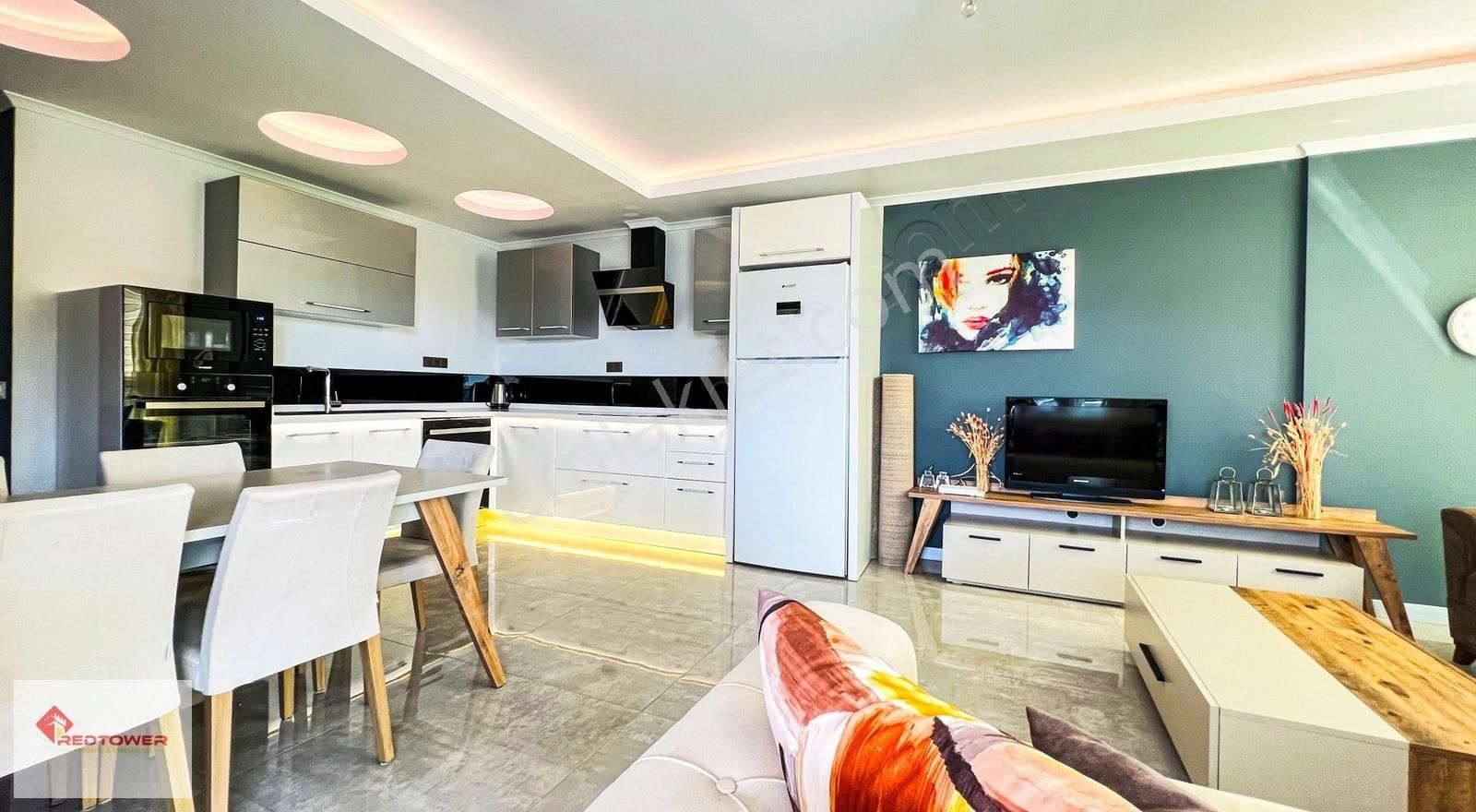 Alanya Oba'da Eşyalı Geniş Balkonlu 3+1 Satılık Daire