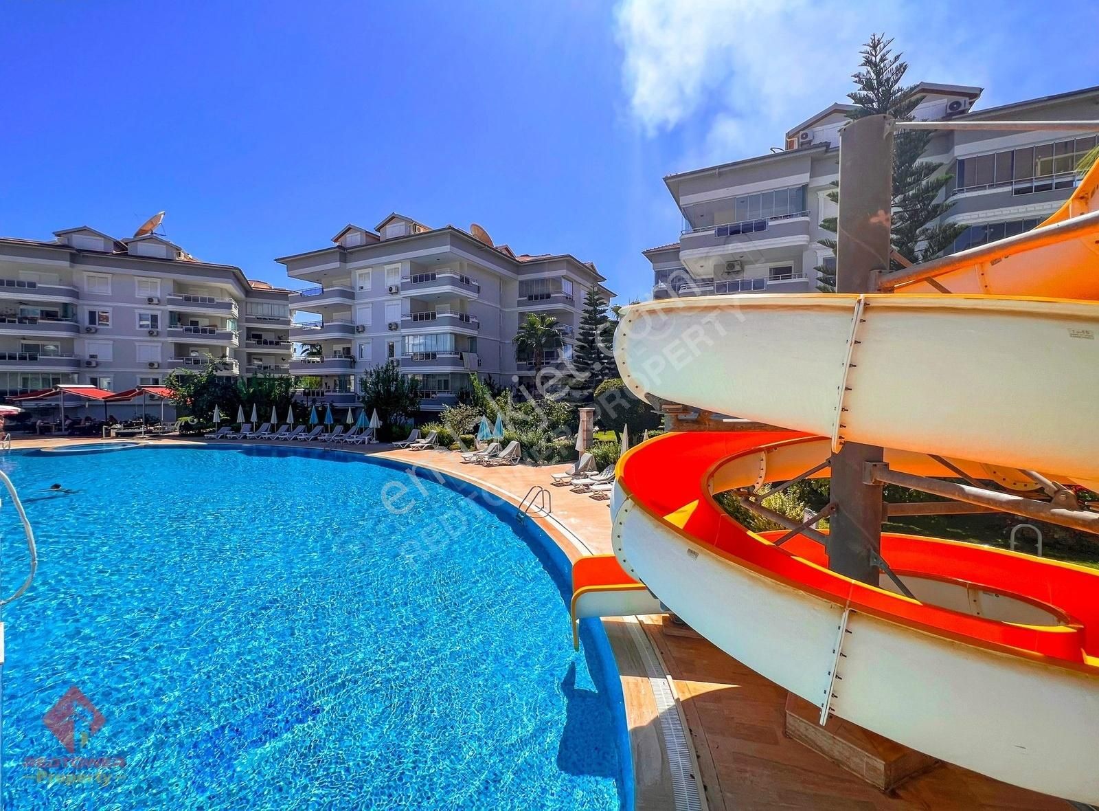 Oba'da Geniş 3+1 Eşyalı, Havuzlu, İkamet Uygun Satılık Daire - Görsel 24