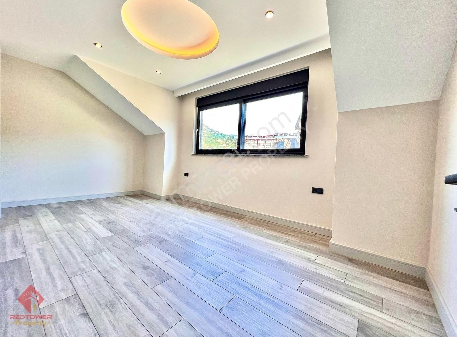 Alanya Obada Teraslı, Ayrı Mutfaklı, Şömineli 4+1 Dubleks Daire - Görsel 26