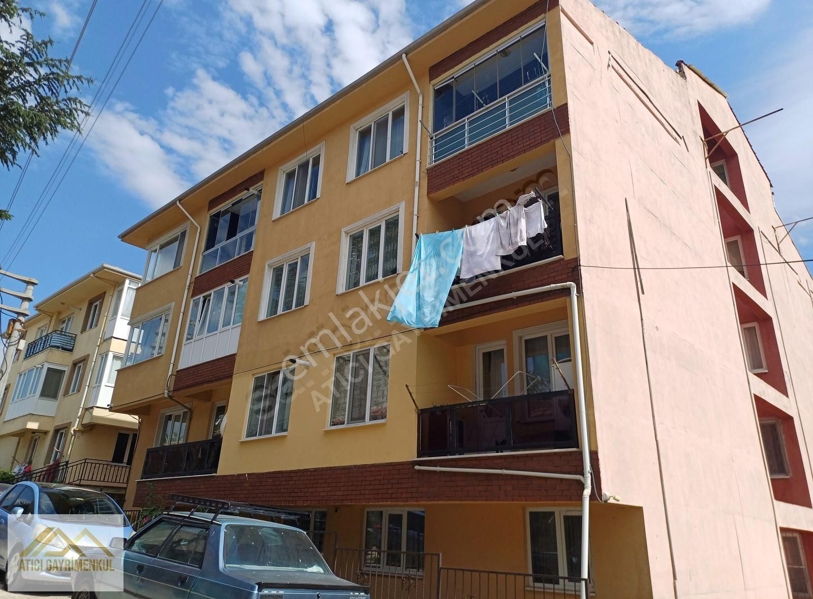 Orhangazi Mahallesinde 3+1 Ebeveyn Banyolu Satılık Daire
