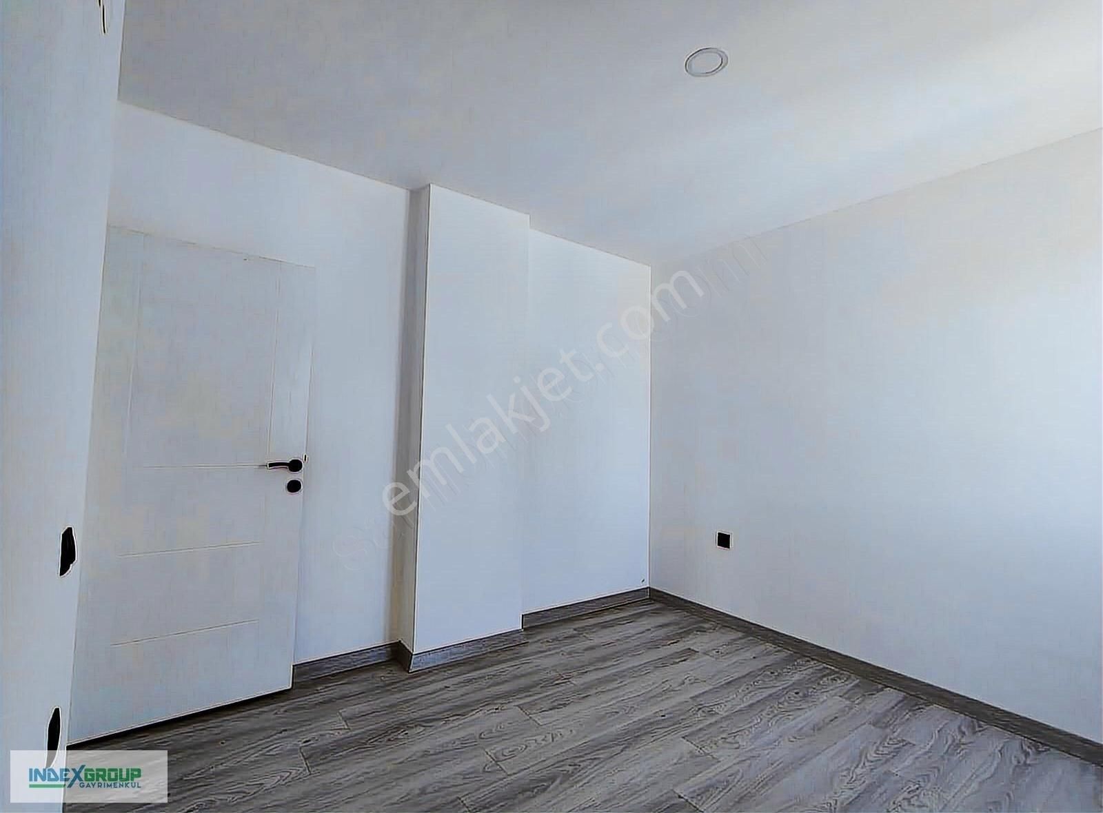 Antalya Aydoğmuş Tramvaya Yakın 2+1 Sıfır Geniş Daire - Görsel 16