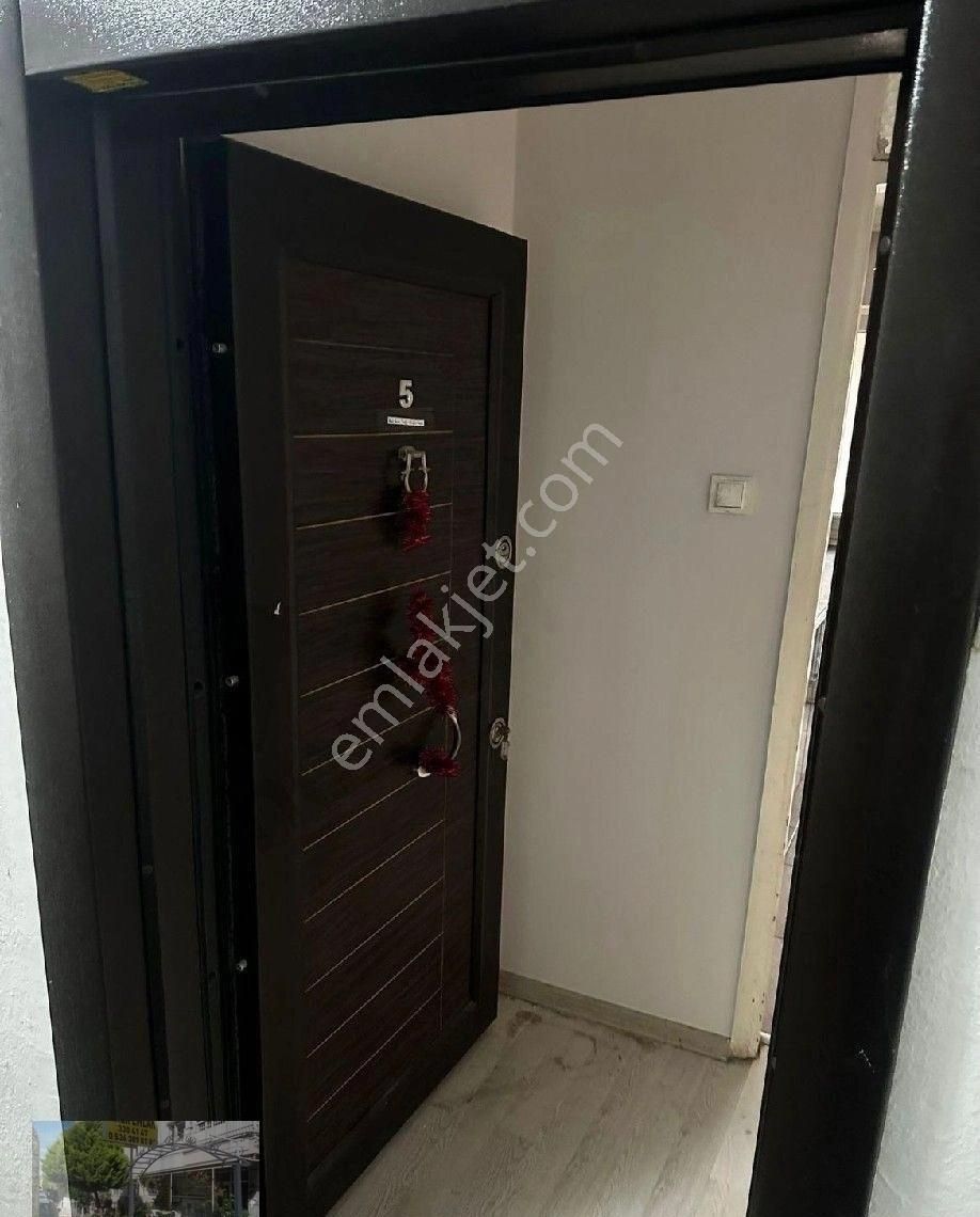 Bostanlı Merkezde Sahile Çok Yakın - Görsel 2