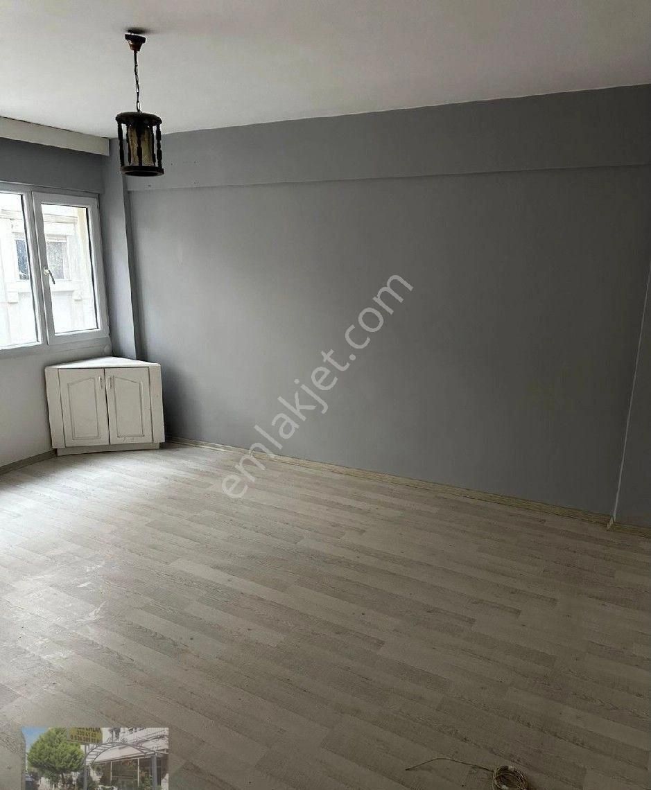 Bostanlı Merkezde Sahile Çok Yakın - Görsel 13