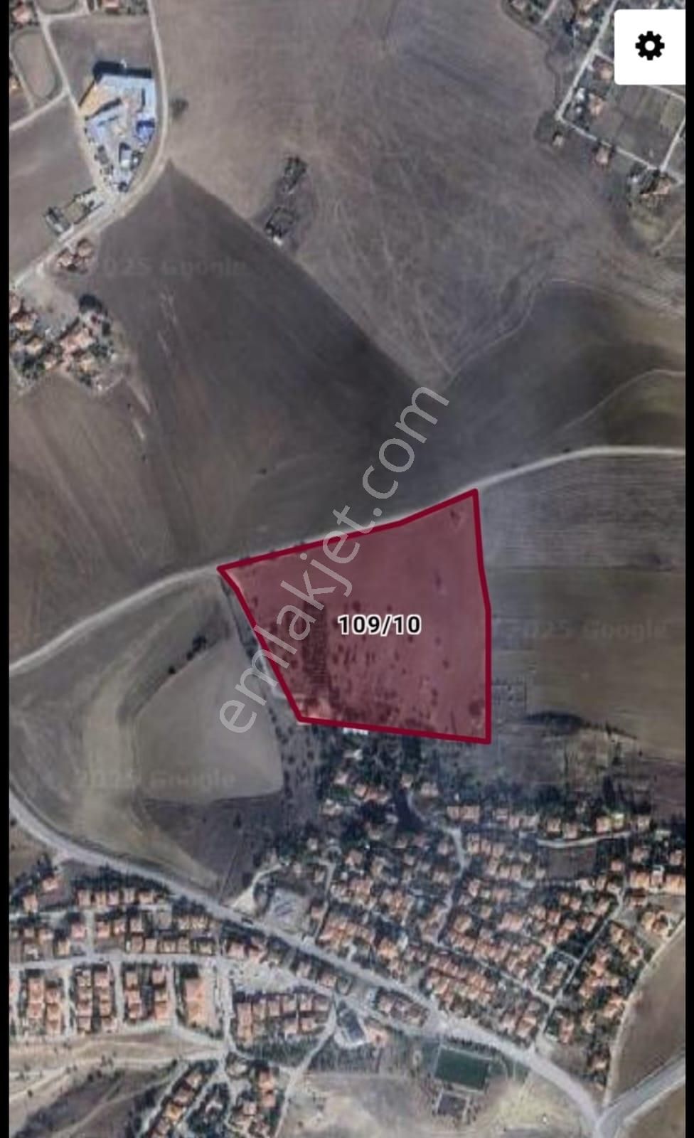 Kent'ten Ank. Mamak Kıbrısköy Mah.109ada 10parselde 42.760 M² / 38.753 M²i Satılıktır.