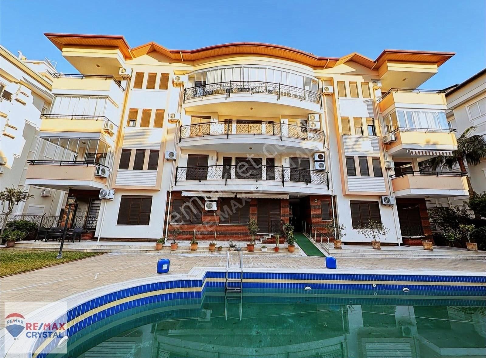 Obaböl De Denize 200 Mt Mesafede Eşyalı Ayrı Mutfaklı 3+1 Daire