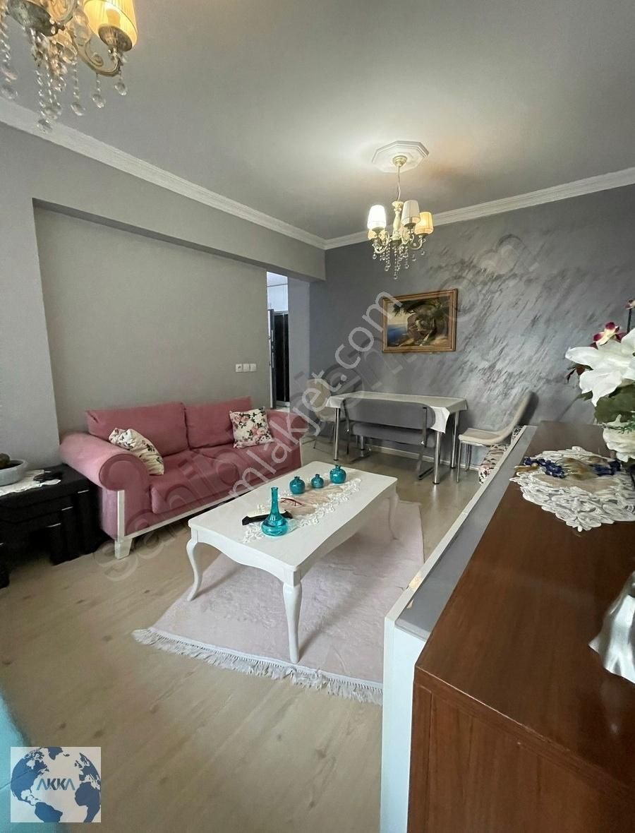 Esenyurt Cumhuriyet Mah 3+1 Arakat Masrafsız Satılık Daire