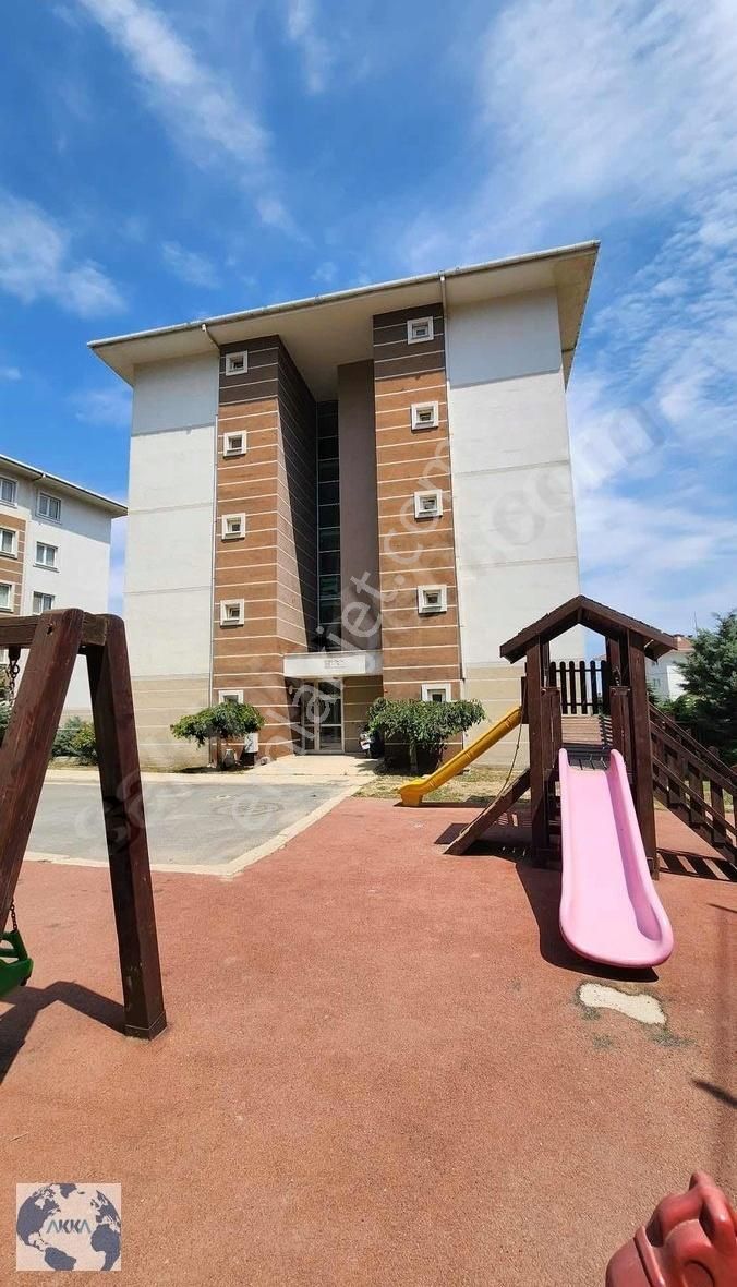 Çatalca Kiptaş Begonya Sitesinde 2+1 Kiralık Daire