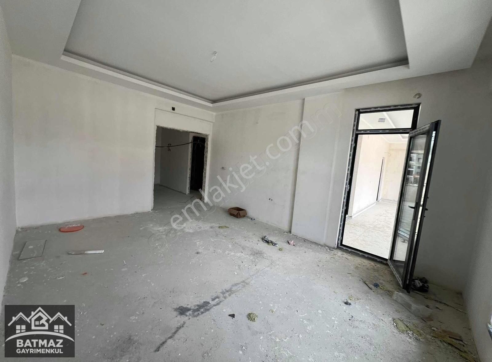 Batmaz Emlaktan Kuzeyşehir De Satılık Özel Yapı 2,5+1 Daire