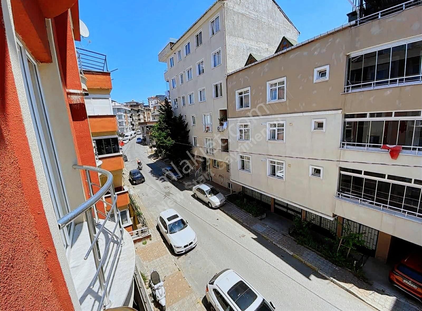 Armağanevler`de Acil Satılık Kelepir 2+1 Daire
