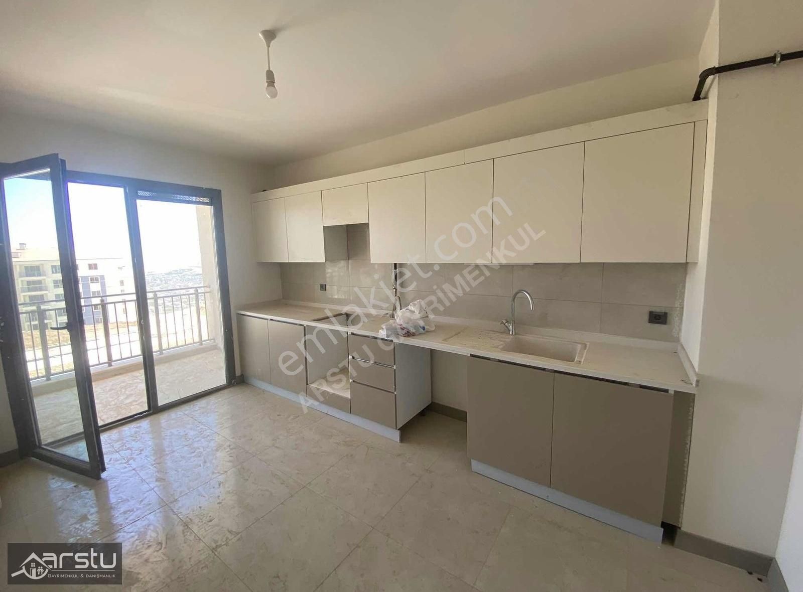 Arstu Gayrimenkul Furkan'dan İndere Tokide Kiralık 3+1 Daire