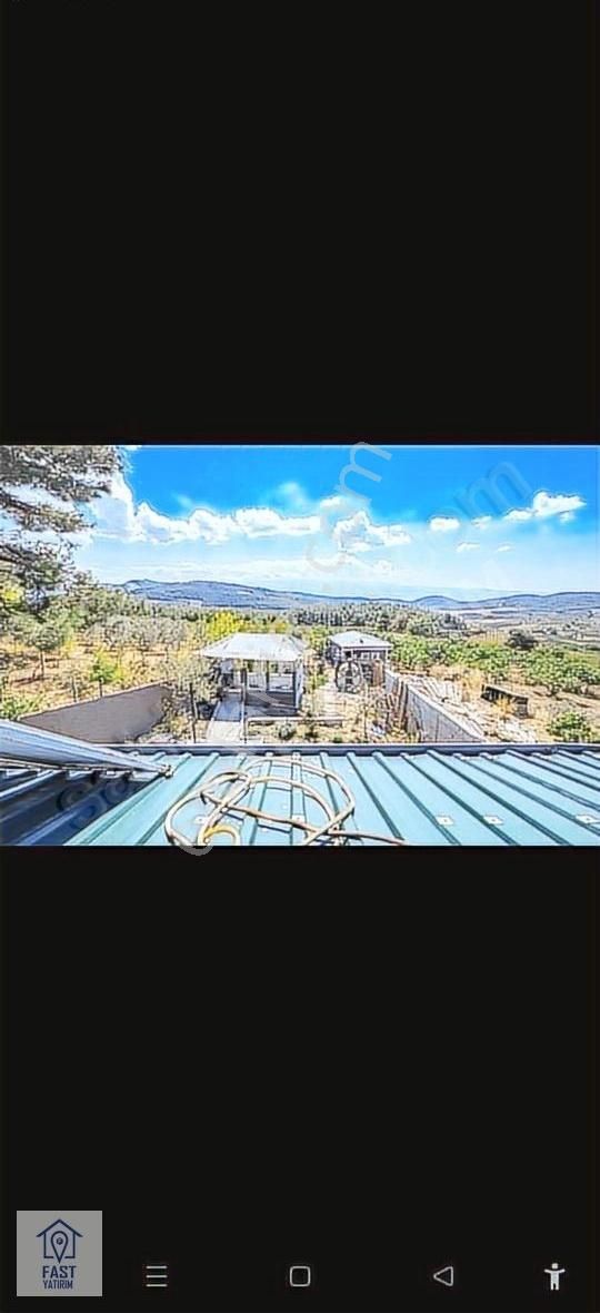Doğanın İçinde Muhteşem Manzaralı Villa Ve Arsası.