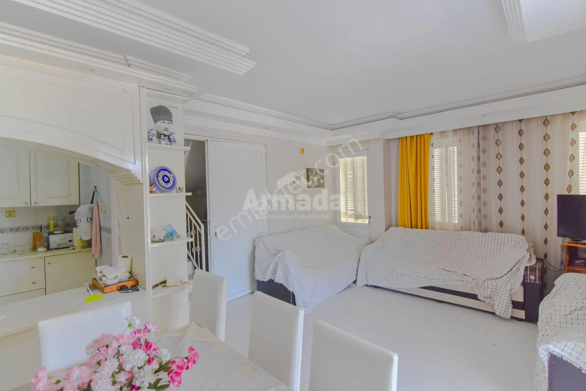 Kuşadası Soğucak Aşiyan Sitesi'nde Full Deniz Manzaralı Villa - Görsel 2