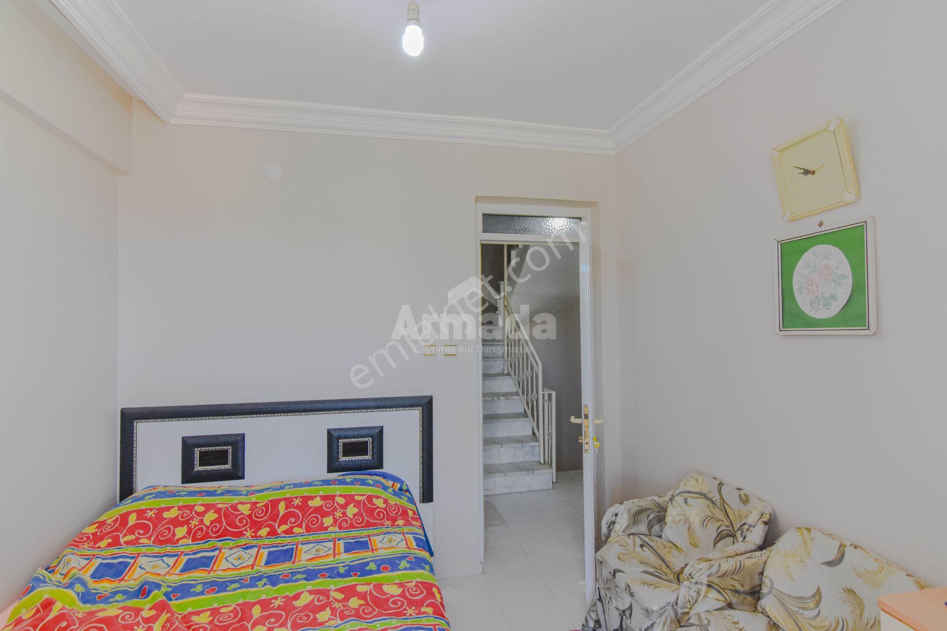 Kuşadası Soğucak Aşiyan Sitesi'nde Full Deniz Manzaralı Villa - Görsel 14