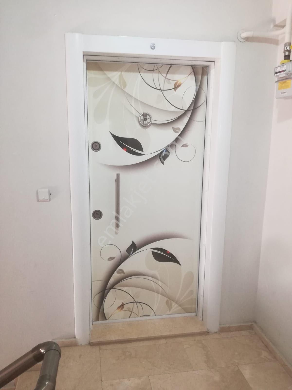 Gölbaşı Bahçeli Evlerde Satılık 4 Katlı Villa