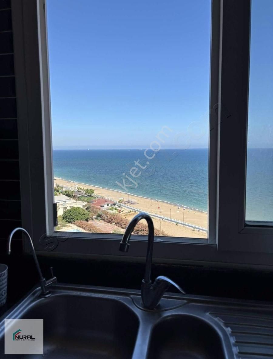 Liparis 1 Sitesinde Full Deniz Manzaralı Satılık 4 +1