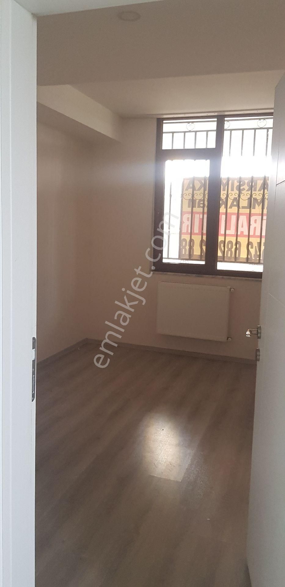 Karşiyaka 2+1 Kıralık Giriş - Görsel 5