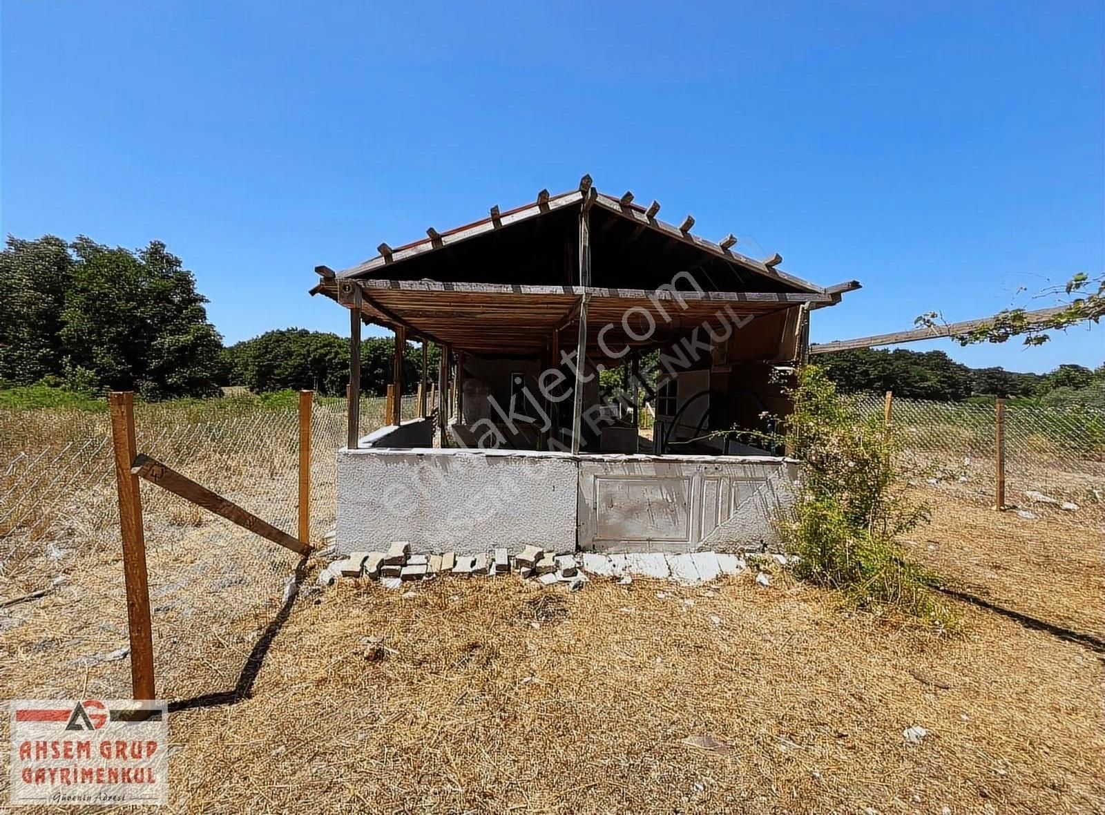 Meyve Ağaçları Olan, İmara Yakın, Bakımlı 469 M² Tarla Fırsatı!