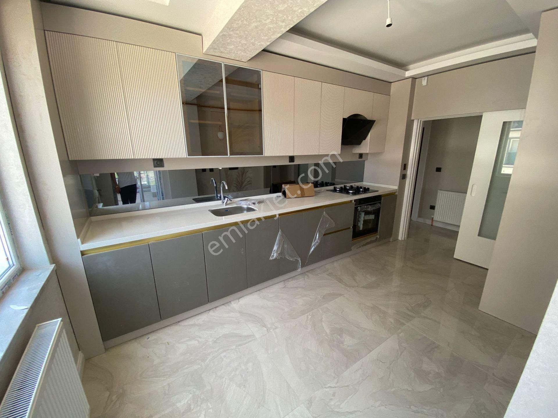 Yenikent Mustafa Kemal Mah 3+1 Full+full Yapılı Bağımsız Ara Kat Satılık Daire - Görsel 2