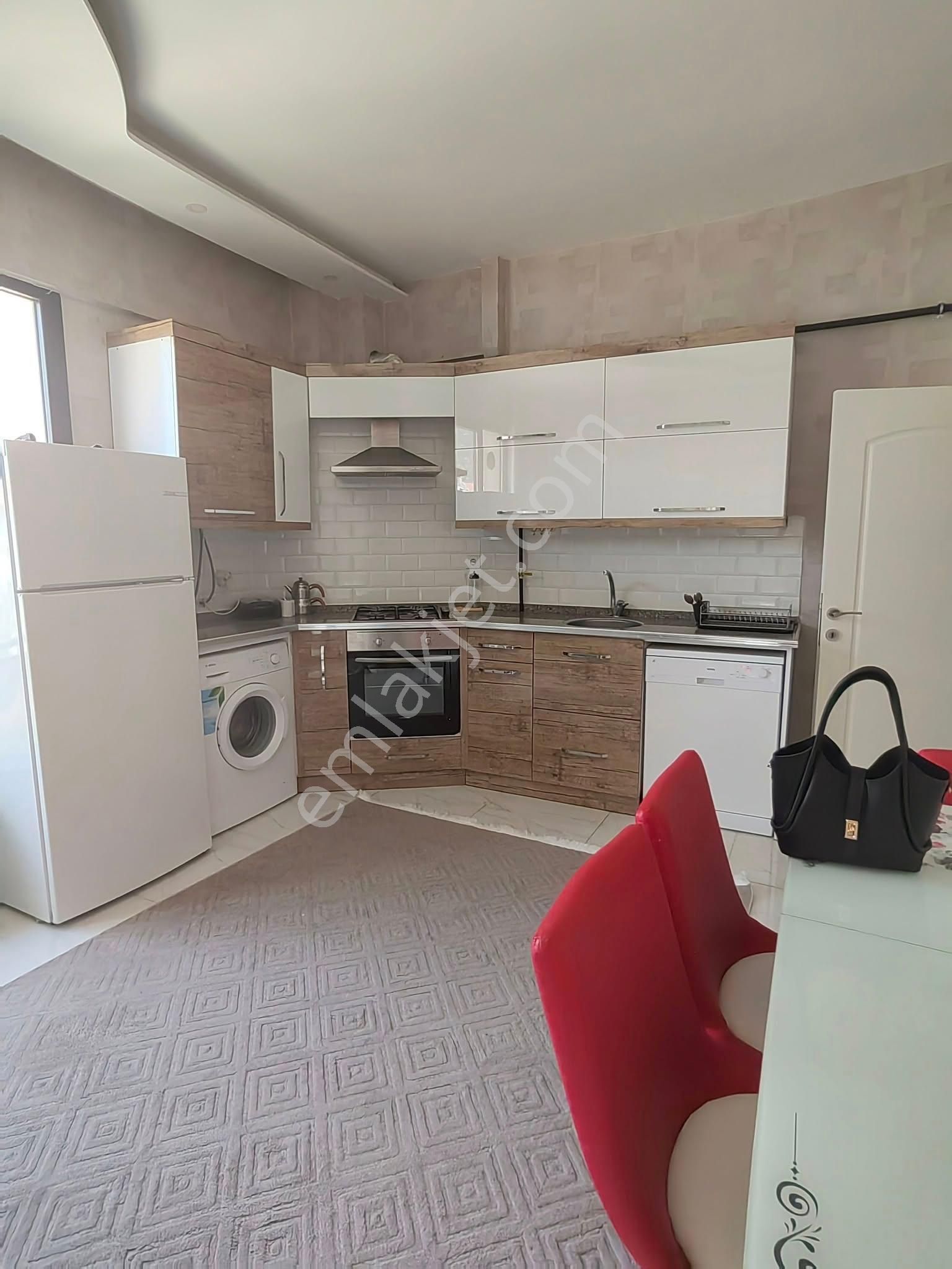 Nasreddin Emlaktan Gazi Pazarı Yanı Kiralık Eşyalı Daire