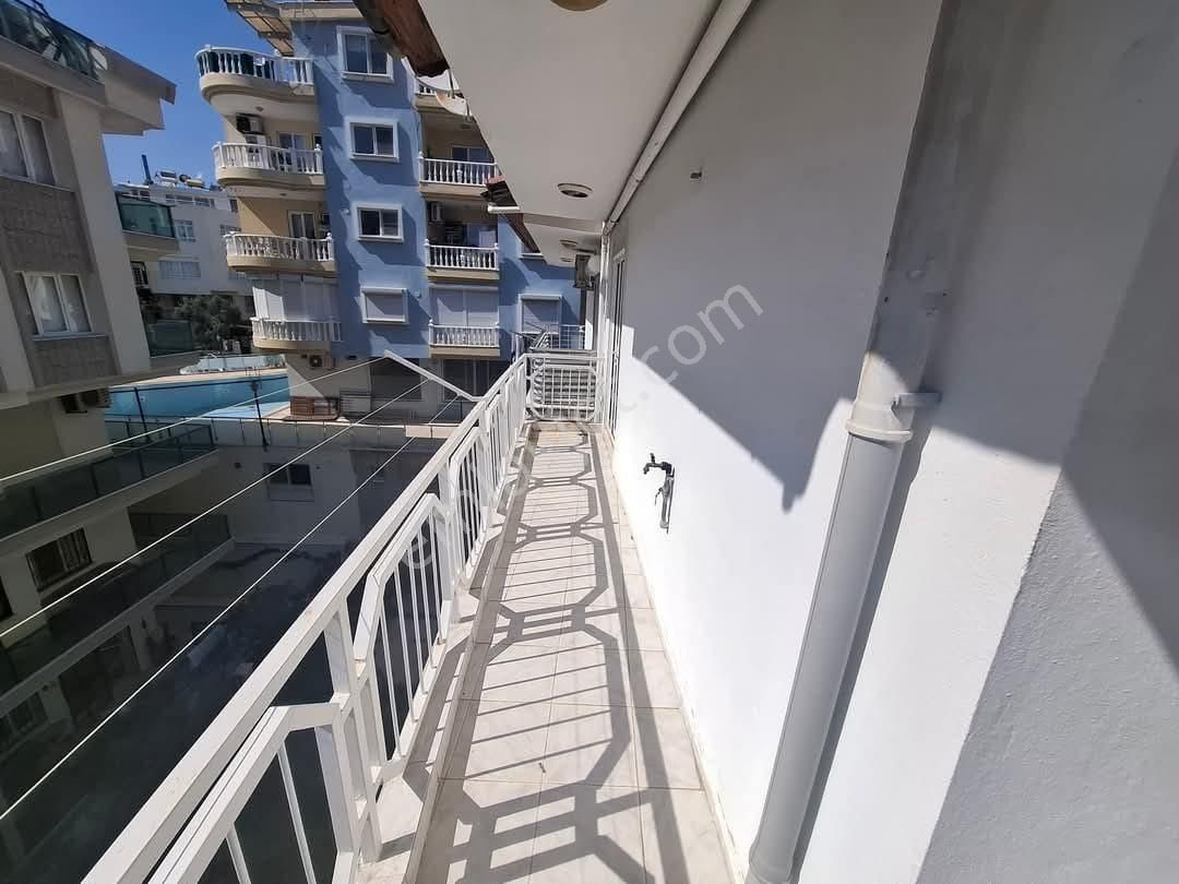 Çamlık Mahallesi'nde Satılık Ayrı Mutfak 2+1 Daire - Görsel 2